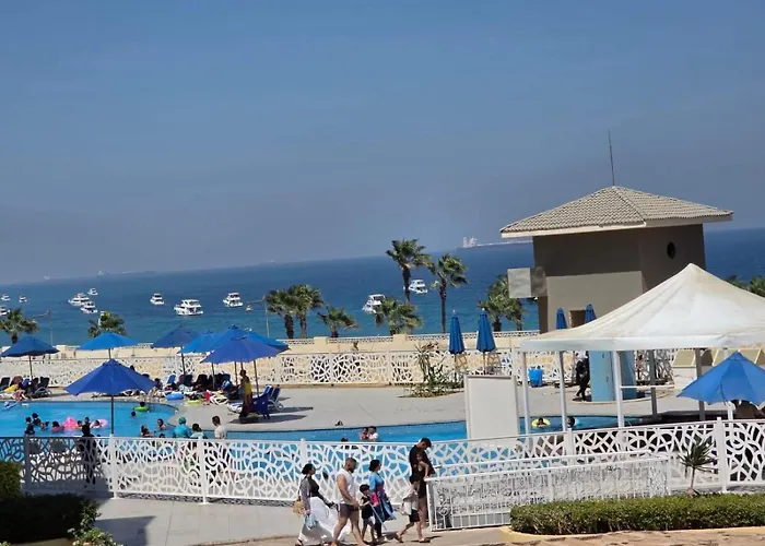 Porto Sokhna Water Front For Familis Ain Sukhna